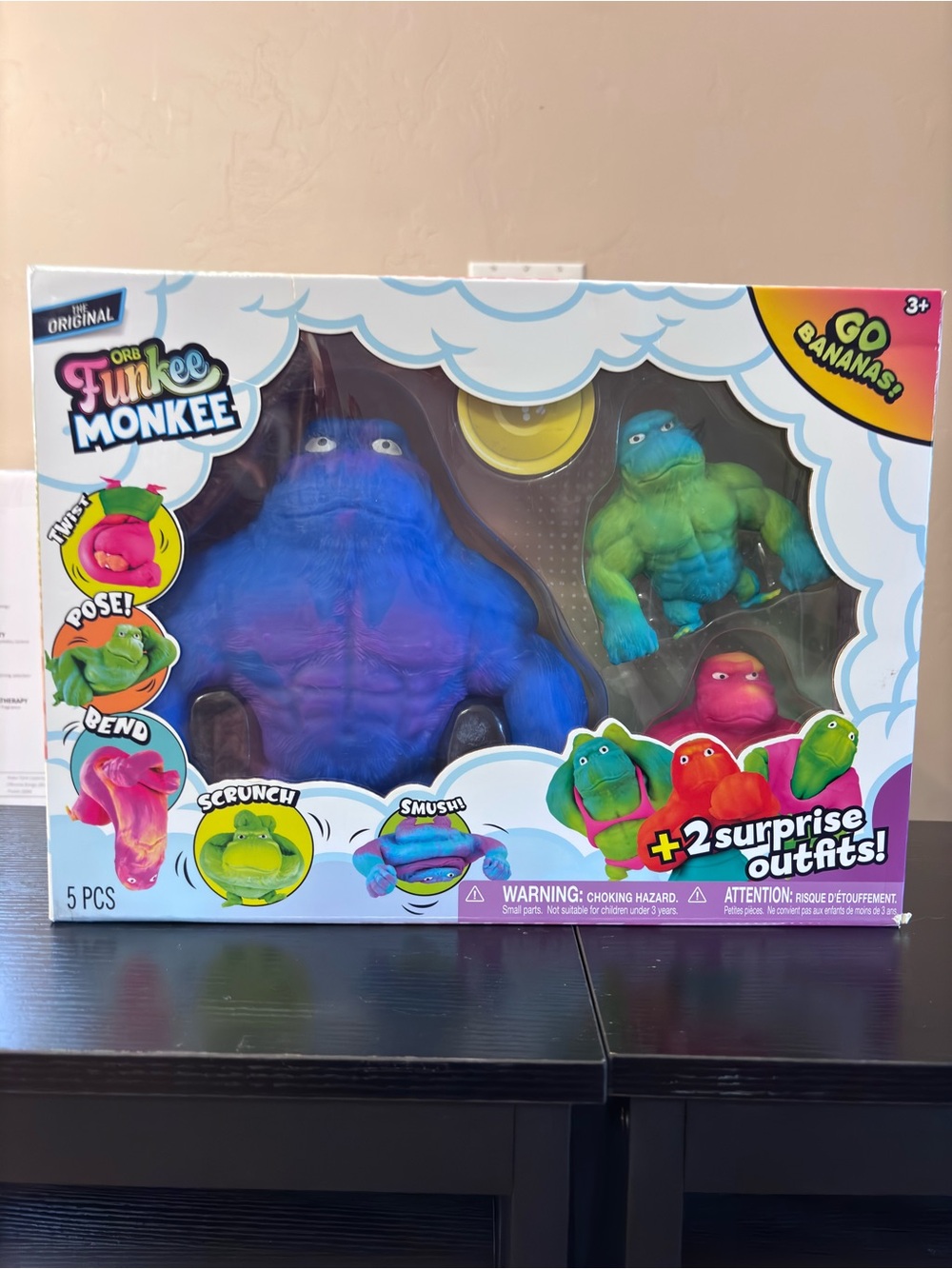 Big Blue & Green Squishy Figure Playset - Picture 1 of 2